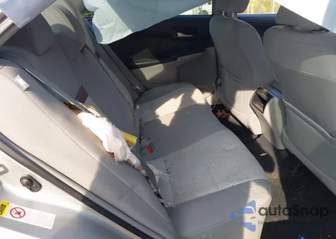 2012 Toyota Camry Le z USA, uszkodzony, nr VIN 4T1BF1FK5CU179750